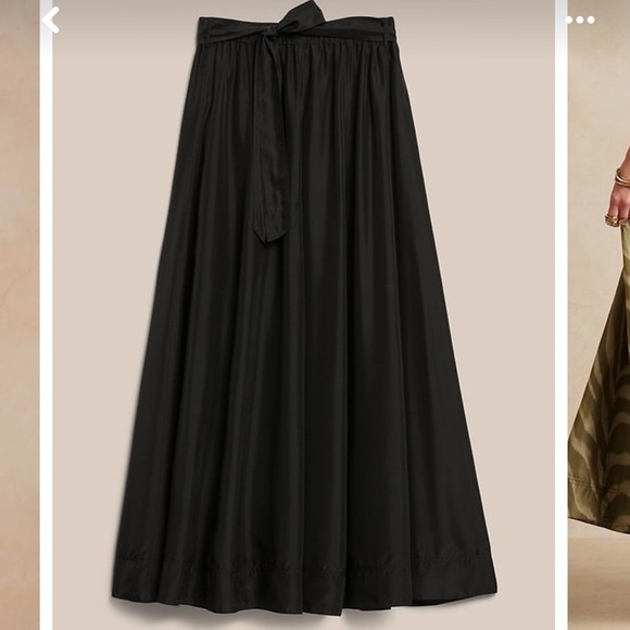 NWT BANANA REPUBLIC NOCTURNE SILK MAXI SKIRT - Picture 6 of 8